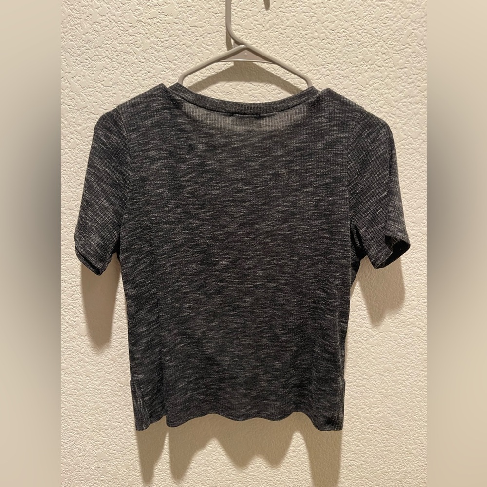 Crop top - Picture 3 of 3